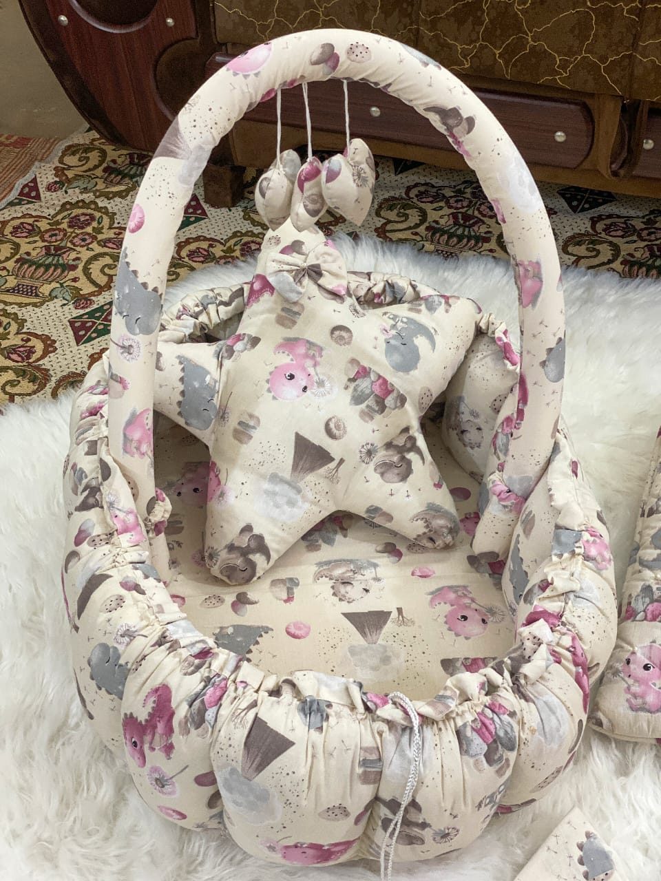 BABY SNUGGLE BED