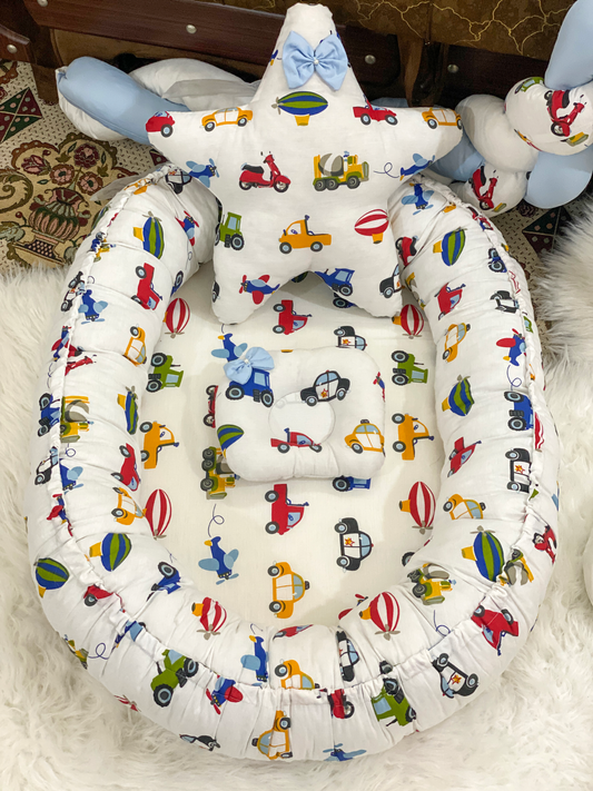 BABY OVAL SNUGGLE BED